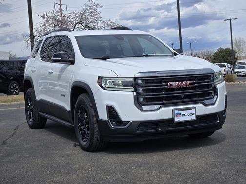 Summit White 2023 GMC Acadia AT4