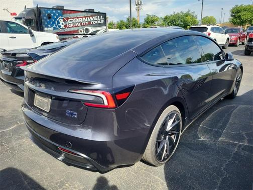 2024 Tesla Model 3 Performance