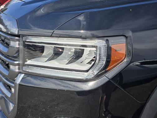 Ebony Twilight Metallic 2023 GMC Acadia AT4