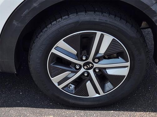 2020 Kia Niro Plug-In Hybrid EX