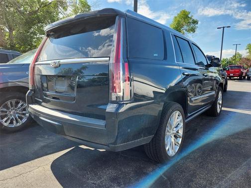 2019 Cadillac Escalade Premium Luxury