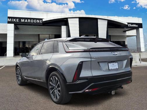 2025 Cadillac LYRIQ Sport