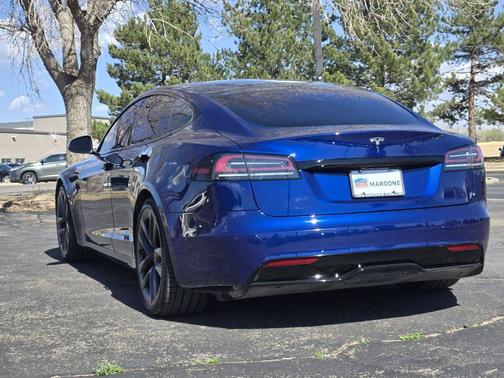 Deep Blue Metallic 2022 Tesla Model S Base