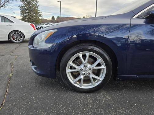 2012 Nissan Maxima SV
