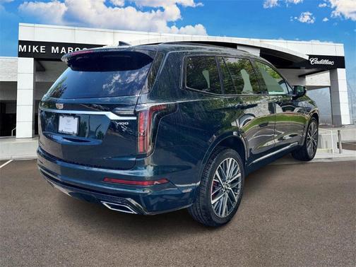2025 Cadillac XT6 Sport AWD