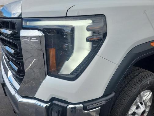 2026 GMC Sierra 2500 Pro