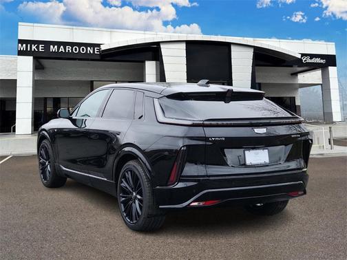 2025 Cadillac LYRIQ Sport