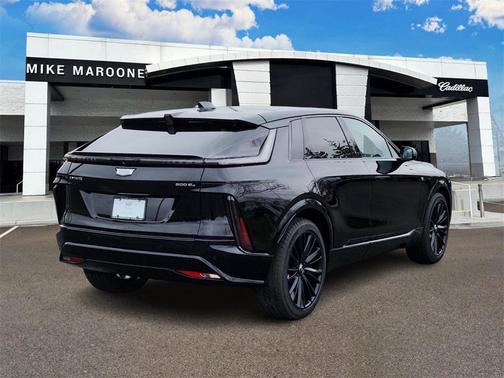 2025 Cadillac LYRIQ Sport