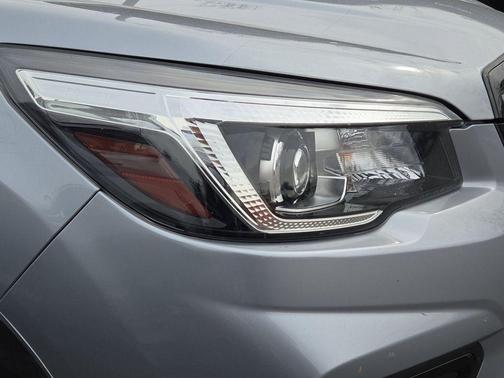 Ice Silver Metallic 2019 Subaru Forester Sport
