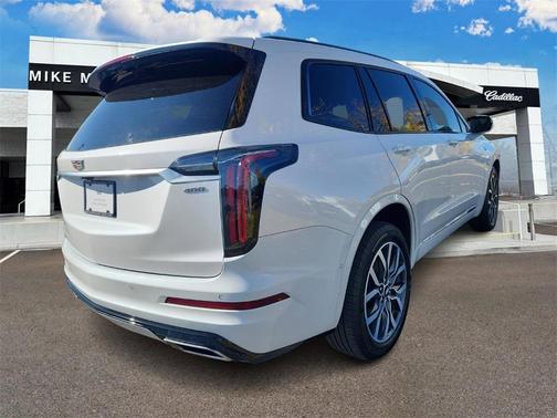 2024 Cadillac XT6 Sport AWD