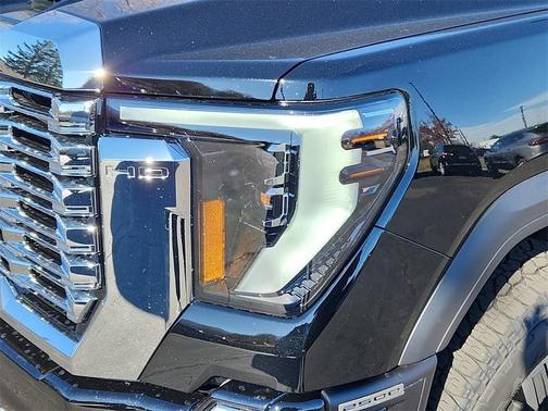2025 GMC Sierra 2500 Denali