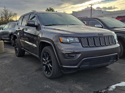 2021 Jeep Grand Cherokee Laredo X