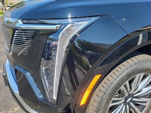 2026 Cadillac Escalade IQ Luxury