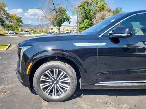2026 Cadillac Escalade IQ Luxury