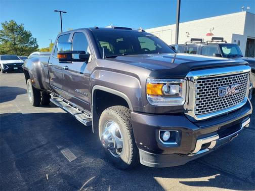 2016 GMC Sierra 3500 Denali