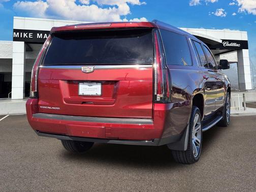 2020 Cadillac Escalade ESV Luxury