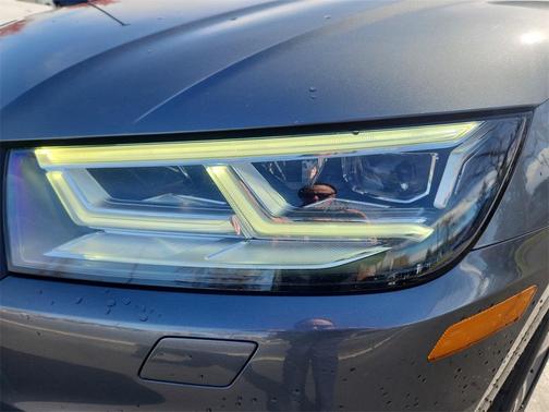 2019 Audi Q5 2.0T Premium Plus