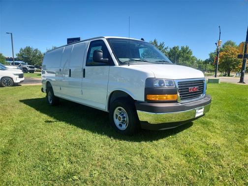 2025 GMC Savana 2500 Work Van