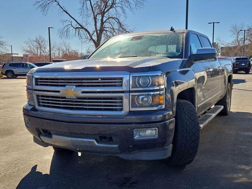 2014 Chevrolet Silverado 1500 High Country
