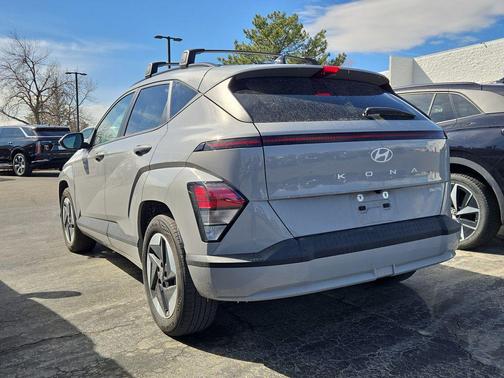 2024 Hyundai KONA EV SEL