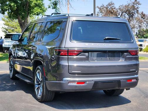 2022 Jeep Wagoneer Series II