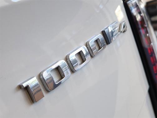 2025 Cadillac Escalade IQ Sport 1