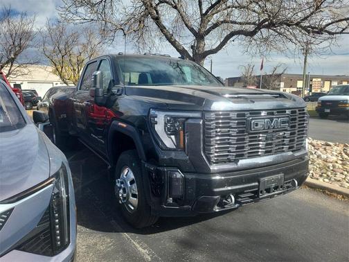 2024 GMC Sierra 3500 Denali Ultimate