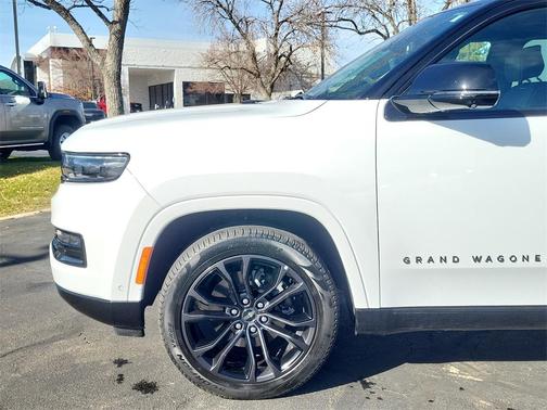 2024 Jeep Grand Wagoneer L Series II