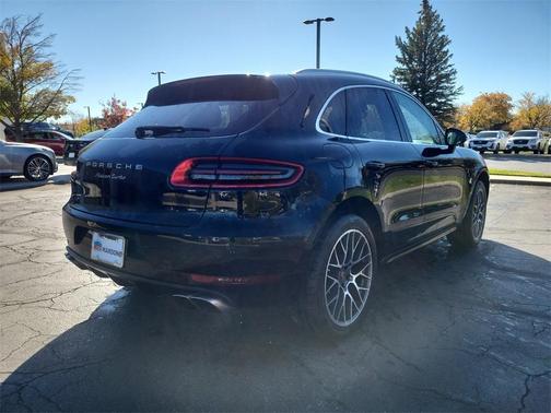 2016 Porsche Macan Turbo