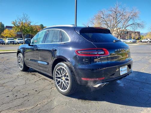 2016 Porsche Macan Turbo