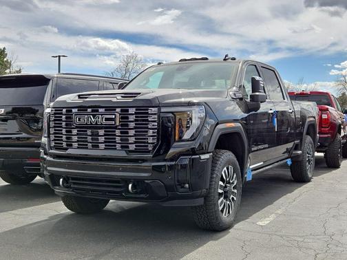 Onyx Black 2026 GMC Sierra 2500 Denali Ultimate