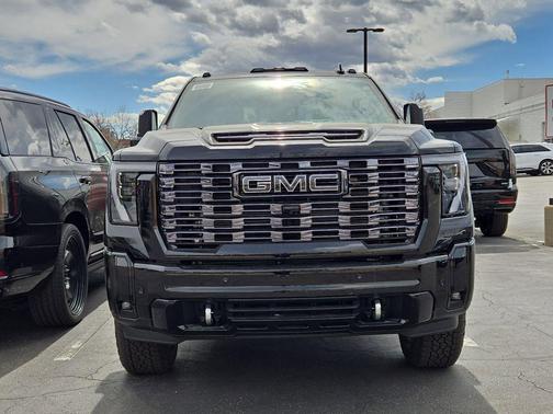 Onyx Black 2026 GMC Sierra 2500 Denali Ultimate