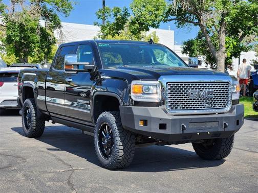 2016 GMC Sierra 2500 Denali