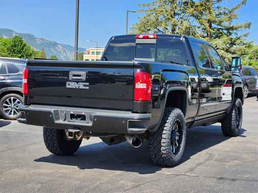 2016 GMC Sierra 2500 Denali