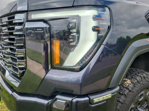 2024 GMC Sierra 3500 Denali Ultimate