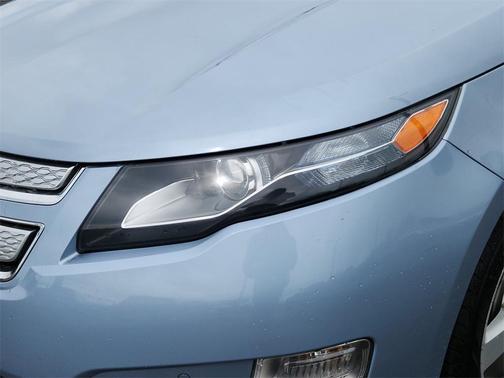 2013 Chevrolet Volt Base