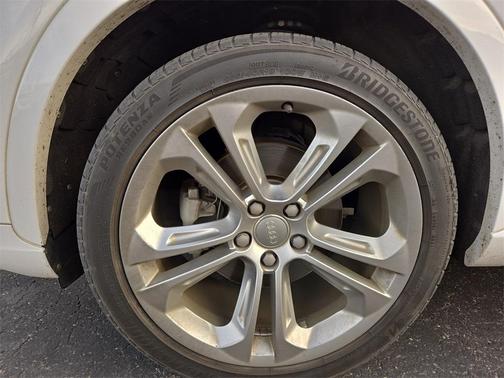 2017 Audi Q3 2.0T Premium Plus