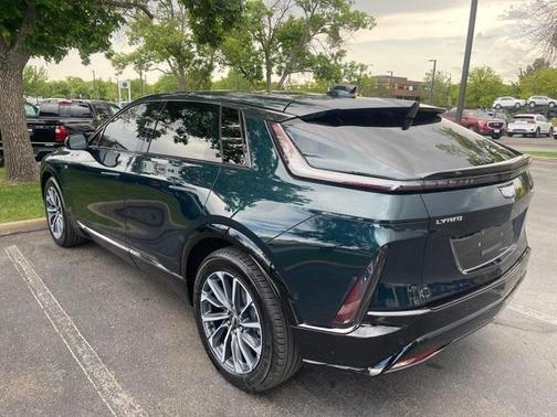 2024 Cadillac LYRIQ Sport