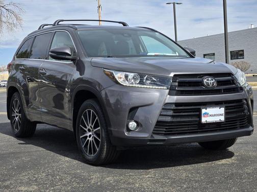 2018 Toyota Highlander SE