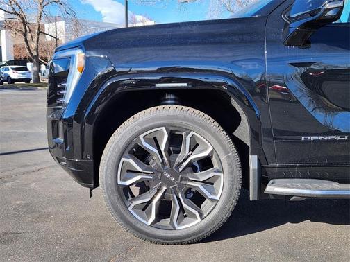2025 GMC Sierra EV Denali