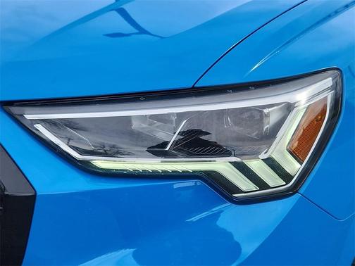 2023 Audi Q3 45 S line Premium