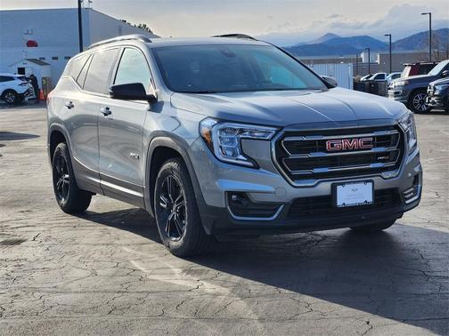 2023 GMC Terrain AT4