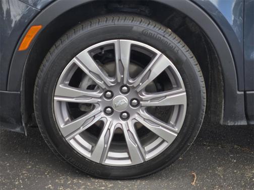 2021 Cadillac XT4 Premium Luxury