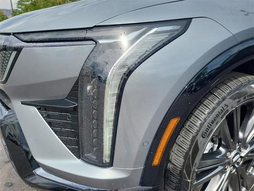 2025 Cadillac OPTIQ Sport