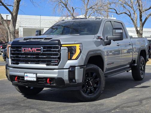 2025 GMC Sierra 3500 AT4