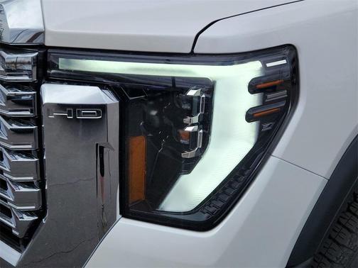 2025 GMC Sierra 2500 Denali