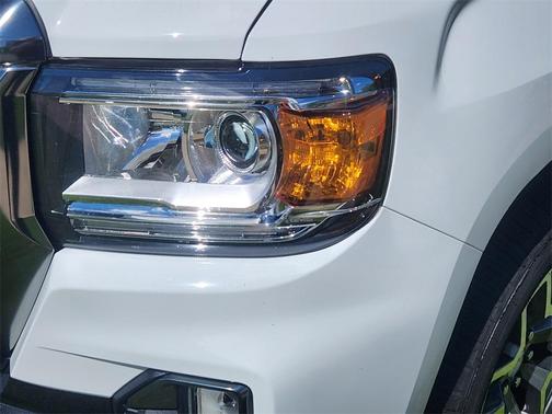 2021 GMC Canyon AT4 w/Leather