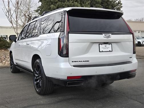 2023 Cadillac Escalade ESV Sport