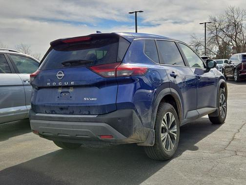2023 Nissan Rogue SV