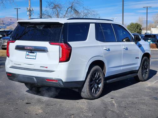 2022 GMC Yukon AT4